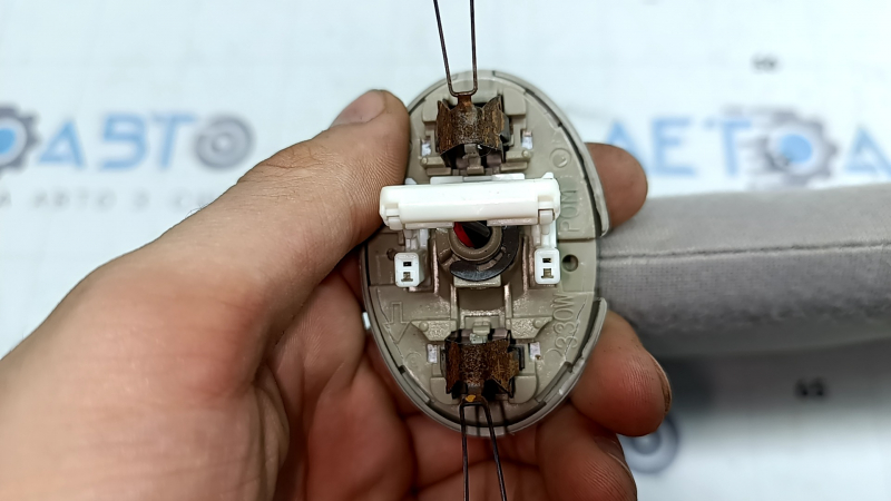 Козирок правий Toyota Camry v40 07-11 бежевий, без гачка, під хімчистку, під перешив