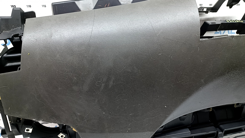 Торпедо передняя панель без AIRBAG Toyota Camry v40 07-11 коричневая, под перешив