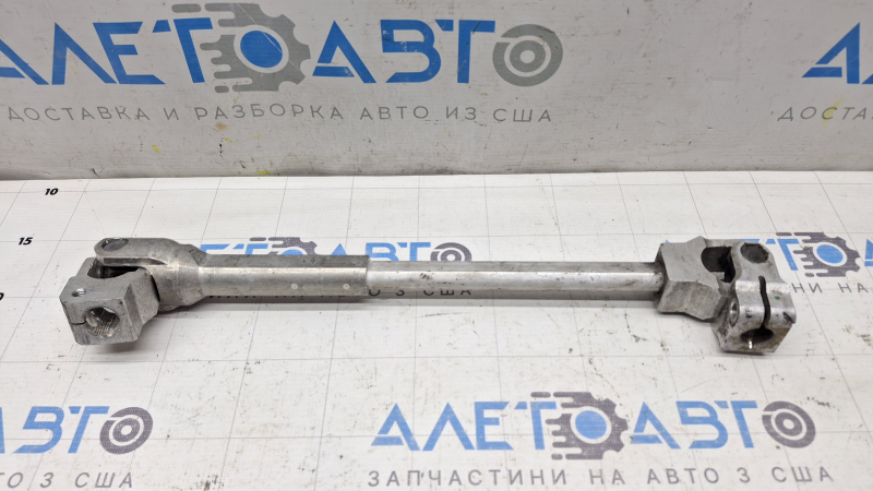 Рульовий карданчик BMW 3 F30 12-18 RWD скол, прим'ятий отвір
