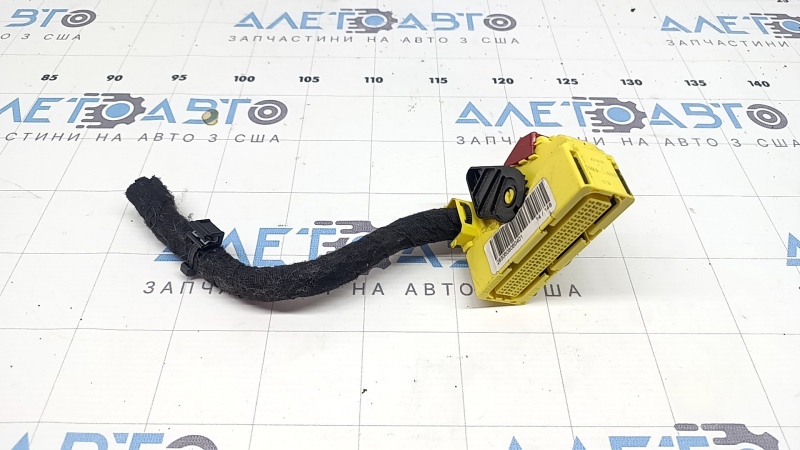 Фишка на модуль srs airbag компьютер подушек безопасности Audi A3 8V 15-20
