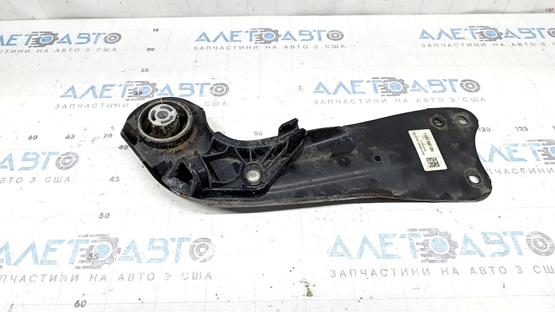 Рычаг продольный задний правый VW Passat b8 16-19 USA, микротрещины С/Б