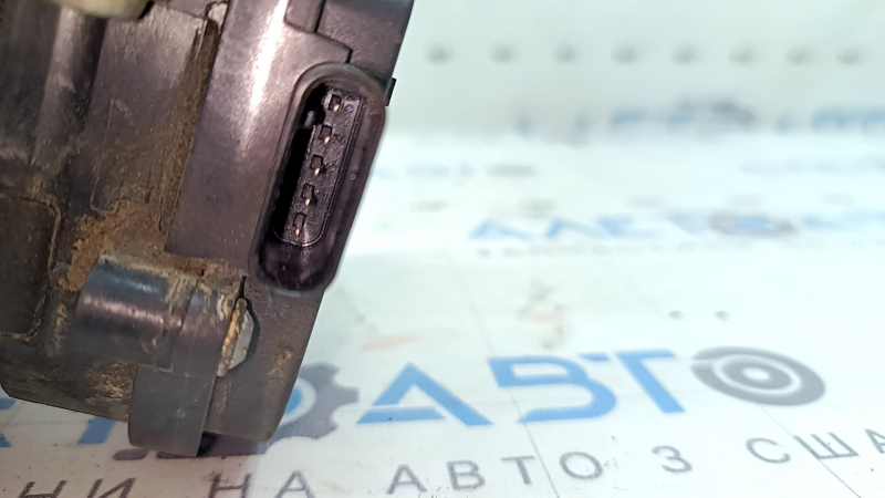 Корпус термостата у зборі Audi A3 8V 15-20 1.8T, 2.0T
