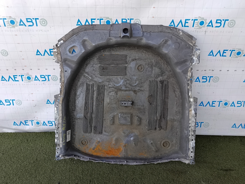 Корито багажника Ford Escape MK4 20-26 висвердлено