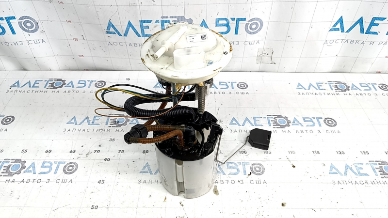 Паливний насос бензонасос VW Passat b8 16-19 USA колба в зборі