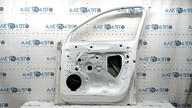 Дверь голая передняя правая Audi Q3 83A 19-25 белый LY9C, с ограничителем