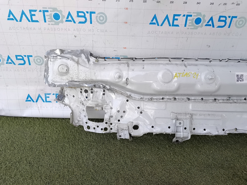 Задняя панель VW Atlas 18-26 2 части, высверлена, белая