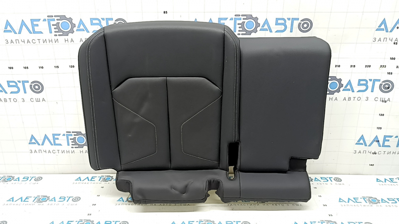 Подушка заднего ряда сидений левая Audi Q3 83A 19-25 кожа черная, серая строчка, примята, царапины