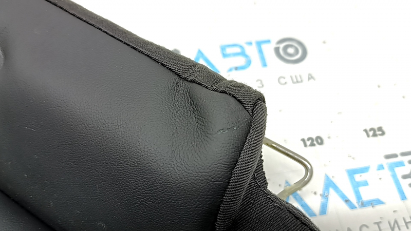 Подушка заднего ряда сидений левая Audi Q3 83A 19-25 кожа черная, серая строчка, примята, царапины