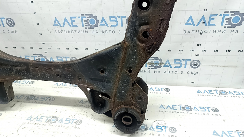 Підрамник передній Toyota Camry v40 07-11 hybrid іржавий, мікротріщини 2 С/Б