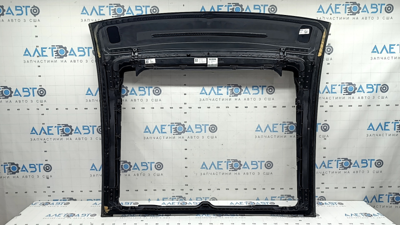 Накладка механізму люка Ауді A3 8V 15-20 тріщини