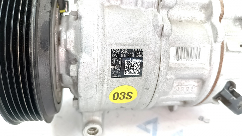 Компресор кондиціонера Audi A4 B9 21-25 MHEV R1234YF