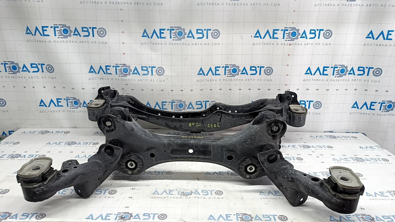 Подрамник задний Audi A4 B9 17-25 AWD микротрещины 2 С/Б