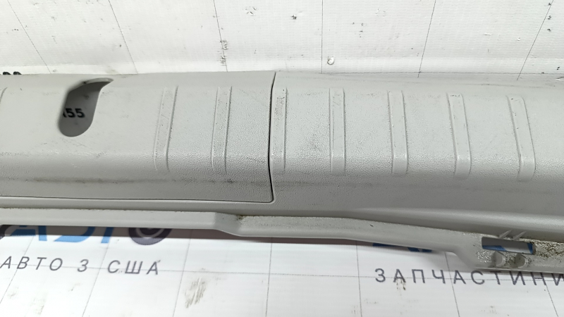 Накладка проема багажника Toyota Prius 30 10-15 серая, с накладкой скобы, царапины