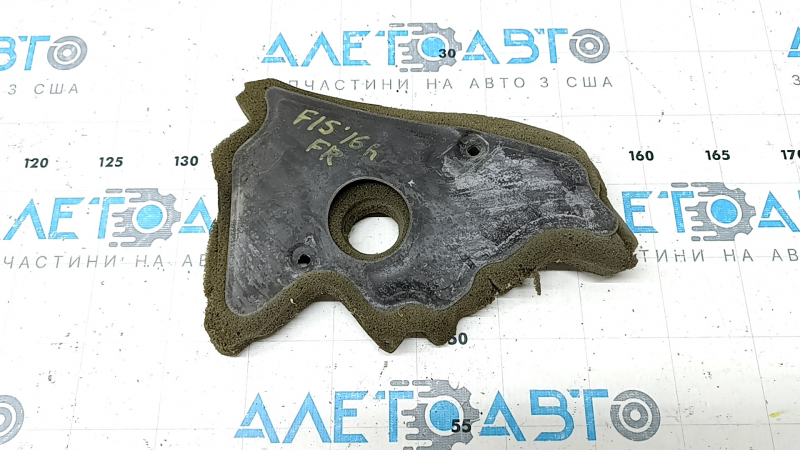 Ущільнювач крила внутрішній правий BMW X5 F15 14-18