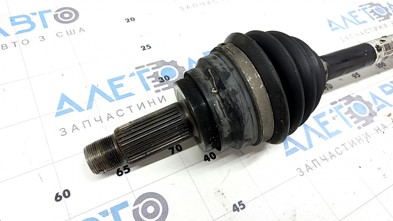 Привід напіввісь передній правий BMW X5 F15 14-18 N55, N57, plug-in AWD 1011мм, люфт внутрішньої гранати, порваний пильовик