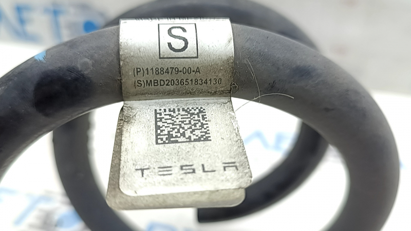 Пружина задняя правая Tesla Model Y 20-25