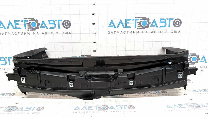 Дефлектор радиатора верхний BMW 4 F32/33/36 17-20 B46