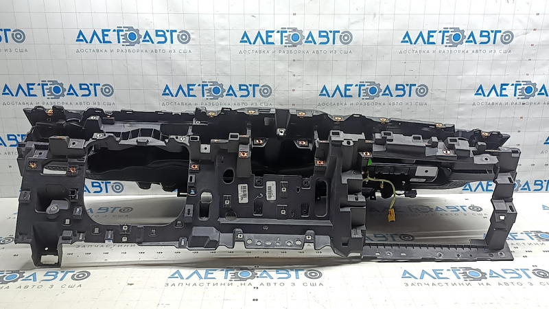Торпедо передняя панель с AIRBAG Ford Mustang Mach-E 21-26 черная
