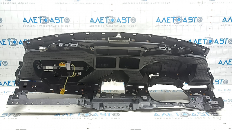 Торпедо передняя панель с AIRBAG Ford Mustang Mach-E 21-26 черная