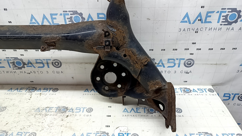 Балка задняя Toyota Prius 30 10-15 ржавая, микротрещины 2 С/Б