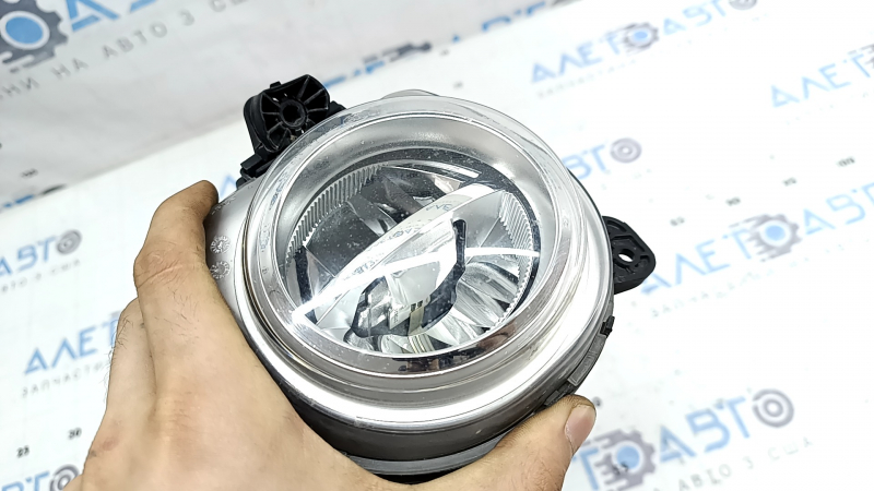 Протитуманна фара ПТФ права BMW X3 F25 15-17 LED адаптив, під полірування