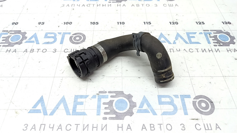 Патрубок системы охлаждения Audi A6 C7 16-18 3.0T