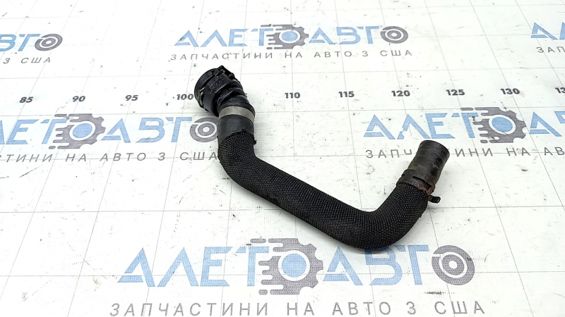 Патрубок системы охлаждения Audi A6 C7 16-18 3.0T