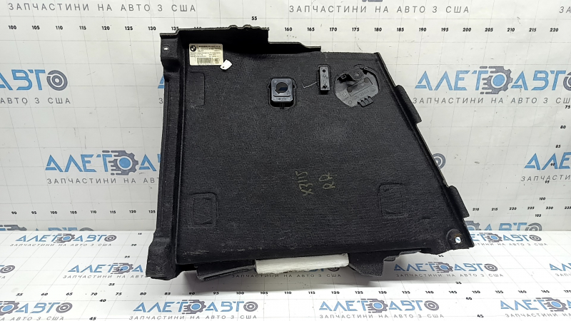 Обшивка арки правая BMW X3 F25 11-17 передняя черная с 2 крючками