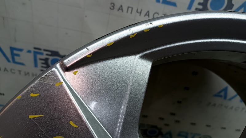 Колісний диск R20х8.0J ET39 Audi Q5 80A 21-25 легка бордюрка