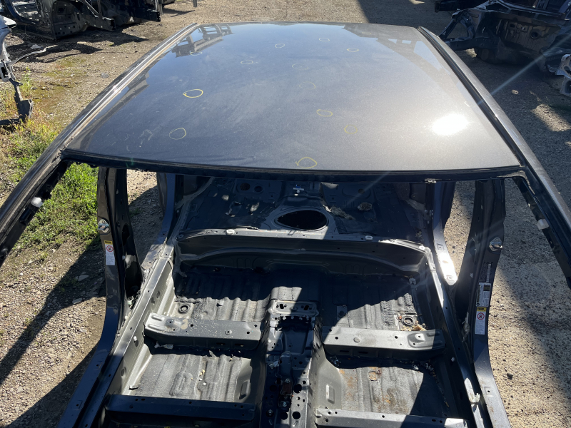 Крыша металл Toyota Camry v50 12-14 usa без люка, на кузове, тычки