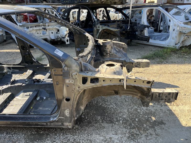 Четверть передняя правая Toyota Camry v50 12-14 usa на кузове, графит