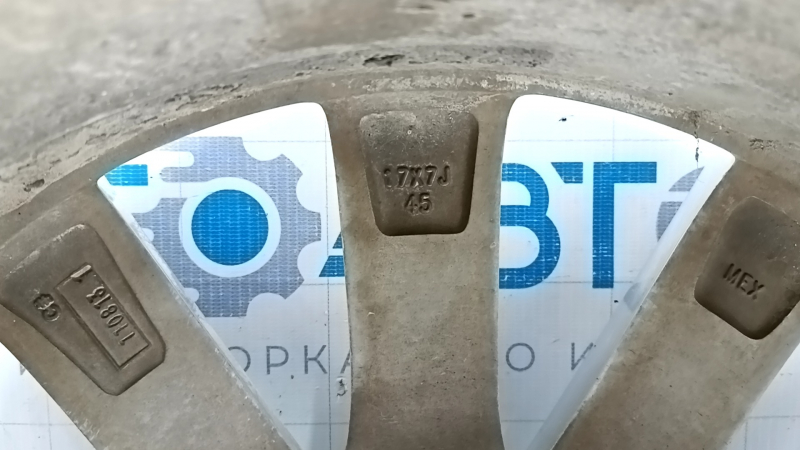 Диск колесный R17x7J 5*114.3 Toyota Camry v50 12-14 usa XLE бордюрка