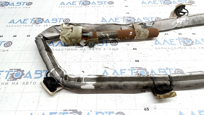 Подушка безопасности airbag боковая шторка левая Audi Q8 19-26 ржавый пиропатрон, в копоти, оплавлена