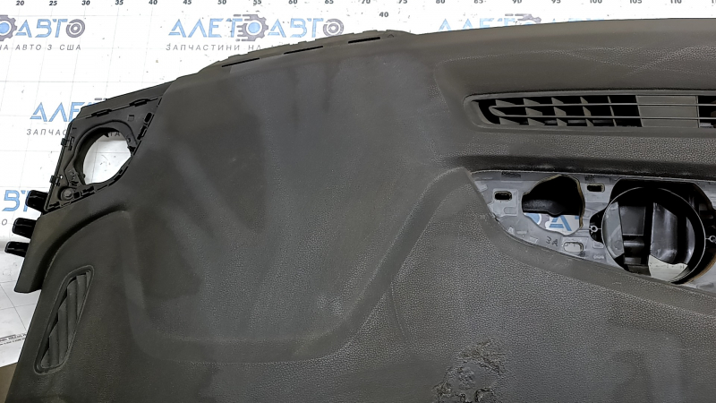 Торпедо передняя панель без AIRBAG Audi Q8 19-25 черная, в копоти, оплавлена