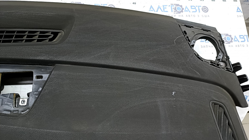 Торпедо передняя панель без AIRBAG Audi Q8 19-25 черная, в копоти, оплавлена