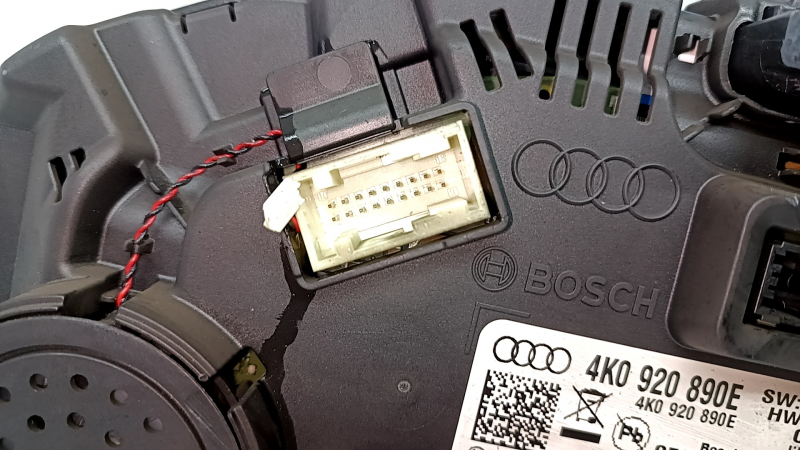 Щиток приборов Audi Q8 21-25 105к, в копати, на з\ч