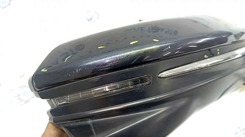 Дзеркало бічне праве у зборі Honda Insight 19-20 12 пінів, камера, підігрів, поворотник, синє з хром, потерто, тріснуть хром молдинг, тріснуть корпус