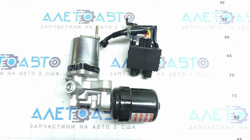 Гальмівний підсилювач brake booster Toyota Avalon 13-18 hybrid