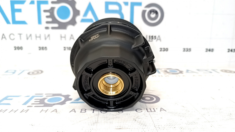 Корпус масляного фільтра Toyota Camry v50 12-14 2.5, hybrid