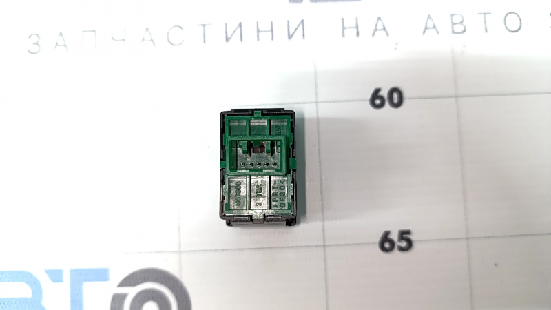 Кнопка парковочного ассистента Honda Insight 19-22