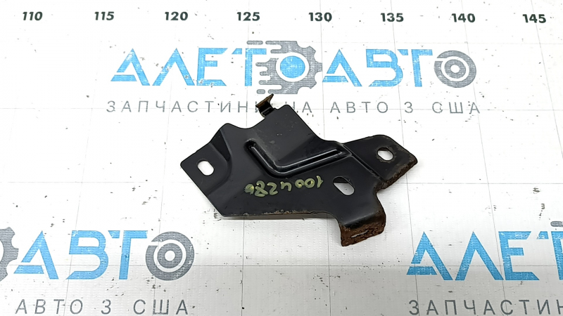Кронштейн задней панели правый Subaru Forester 19-24 SK коррозия