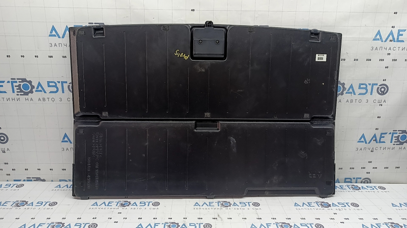 Пол багажника Toyota Prius V 15-17 черный