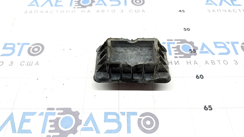 Поддомкратник BMW X3 F25 11-17