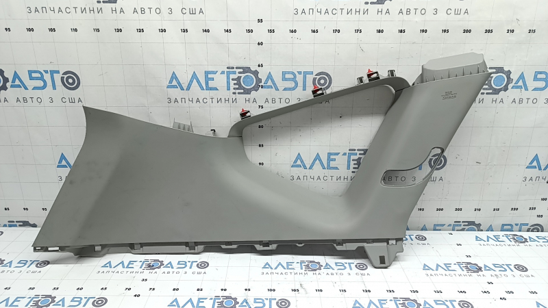 Накладка задней стойки левая Toyota Prius V 12-17 серая, 2 части, потерта