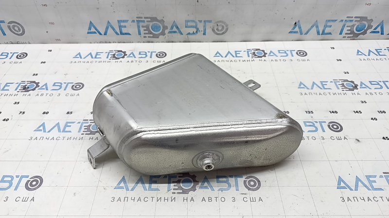 Ресивер пневмопідвіски правий Audi Q8 19-26