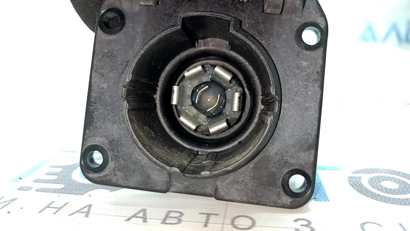 Розетка фаркопа Audi Q8 19-26 7 пинов