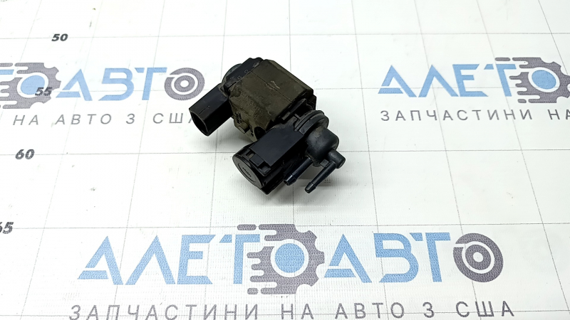 Клапан соленоид вакуумный Audi Q8 19-26 3.0T MHEV