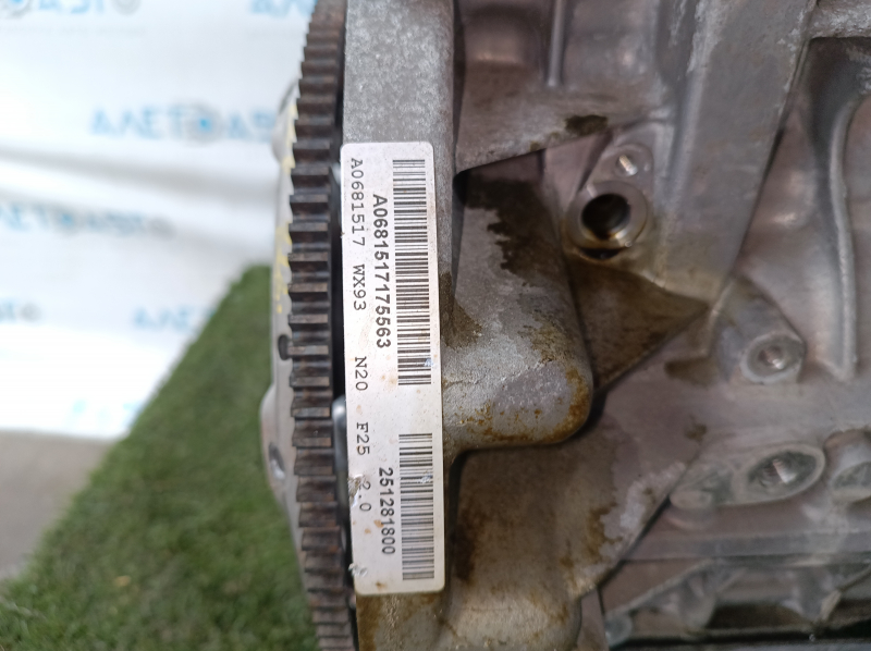 Двигун BMW X3 F25 13-17 N20B20A 82к запустився, компресія 13-13-13-13, іржа в целіндрах