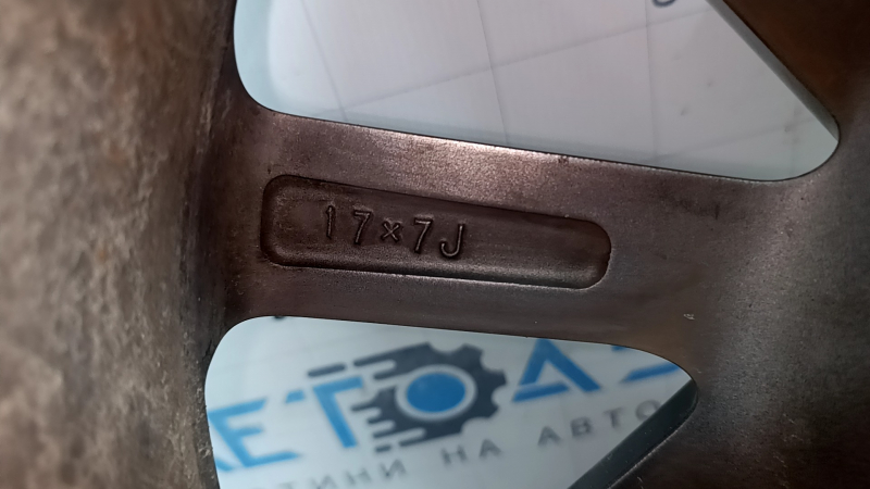Диск колесный R17x7J 5*114.3 Toyota Prius V 15-17 легкая бордюрка