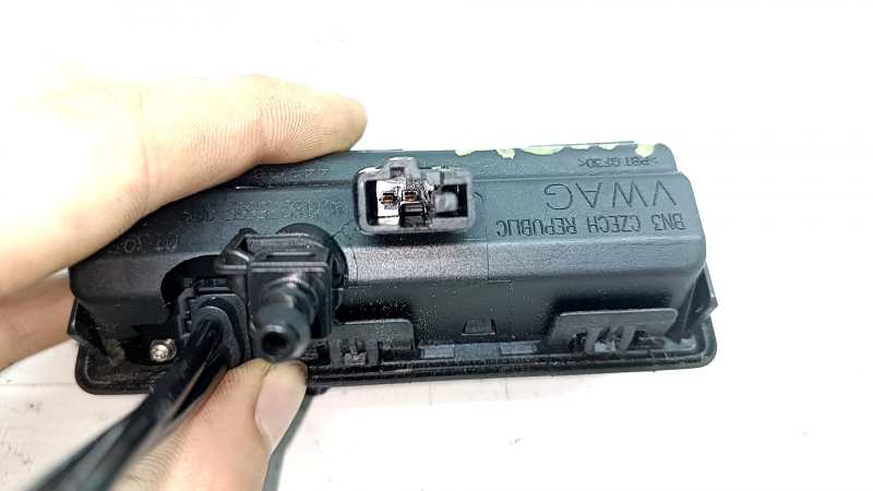 Камера заднего вида с ручкой и кнопкой открывания багажника Audi A6 C8 19-25